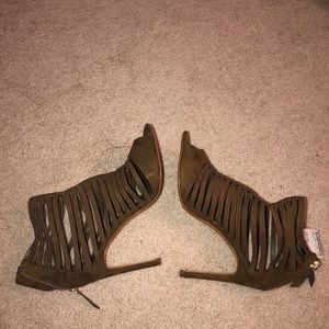 Zara Strapped Pumps